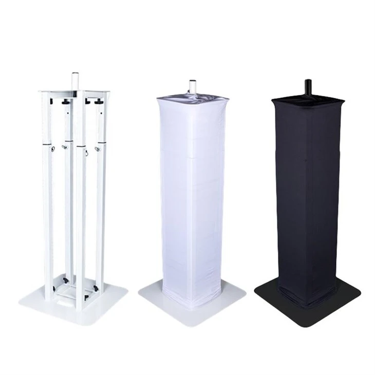 Totem Stand